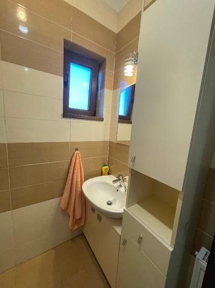 Apartament cu 2 camere decomandat, mobilat în Alfa
