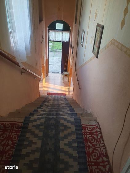 Casă cu 3 camere cu Teren 2600 Mp în Brădeni