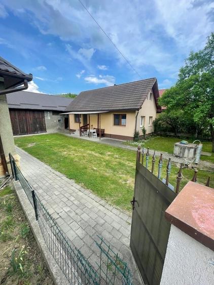 Casă cu 4 camere în Orman