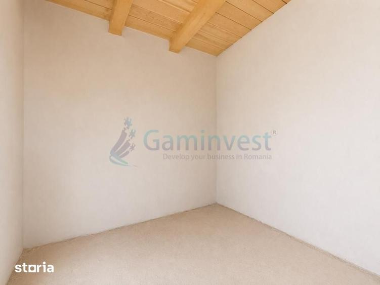 Casă cu 3 camere cu Teren 500 Mp în Sânmartin