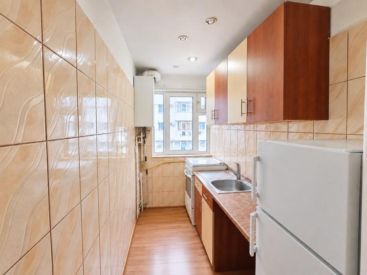 Apartament cu 2 camere nedecomandat, mobilat în Banat