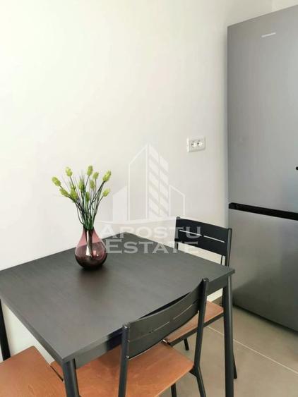 Apartament cu 2 camere decomandat în Grădiște