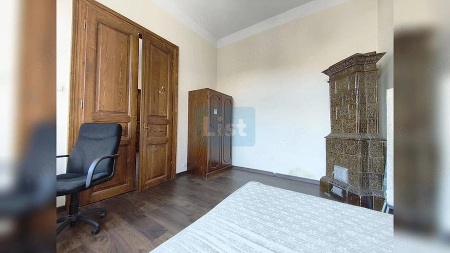 Apartament cu 4 camere semidecomandat în Ultracentral