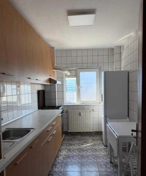 Apartament cu 2 camere decomandat, mobilat în 1 Mai
