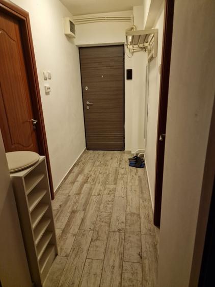 Apartament cu 2 camere decomandat în Basarab