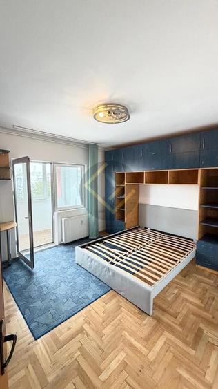Apartament cu 2 camere decomandat, mobilat în Vitan Mall