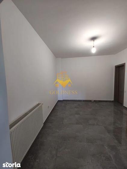 Casă individuală cu 5 camere cu Canalizare în Iris