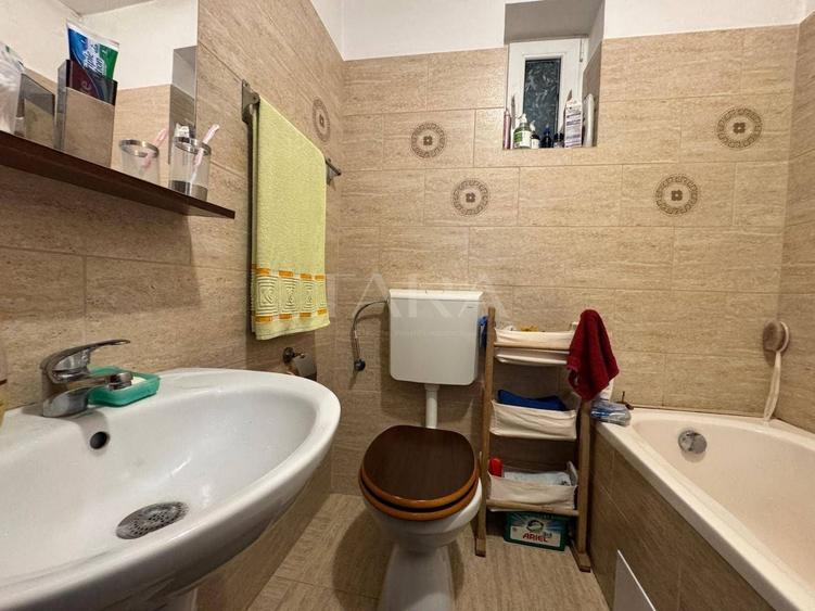 Casă individuală cu 3 camere cu Canalizare în Apahida