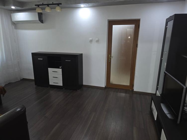 Apartament cu 2 camere semidecomandat în Trivale