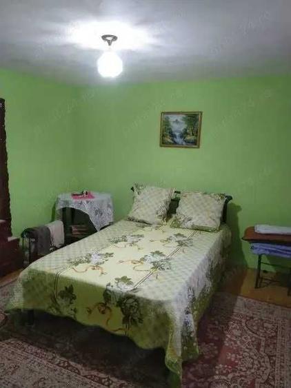 Casă cu 3 camere în Săpata