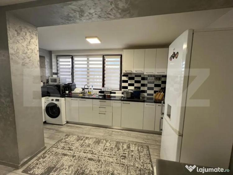 Casă cu 5 camere cu Teren 155 Mp în Brestei