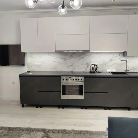 Apartament cu 2 camere decomandat în Andronache
