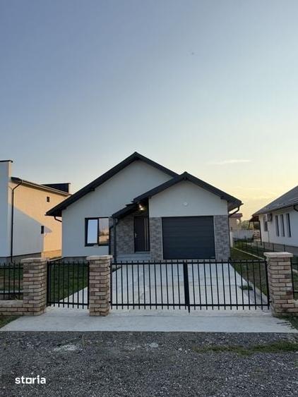 Casă cu 4 camere cu Teren 135 Mp în Central