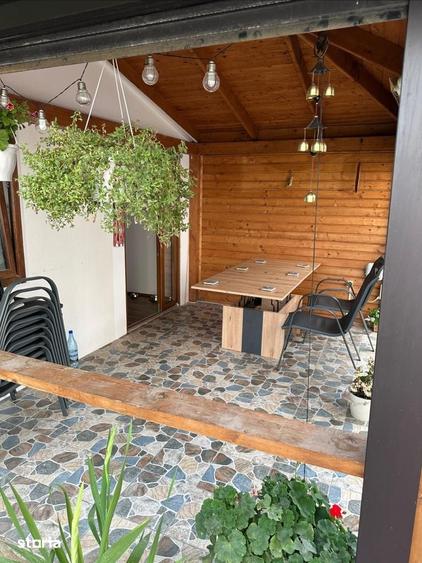 Casă cu 4 camere cu Teren 261 Mp în Berceni