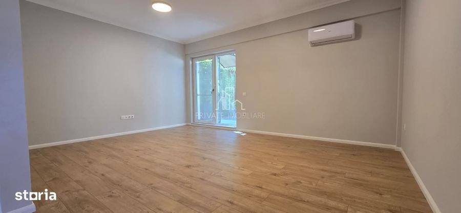 Apartament cu 3 camere în Lefaia