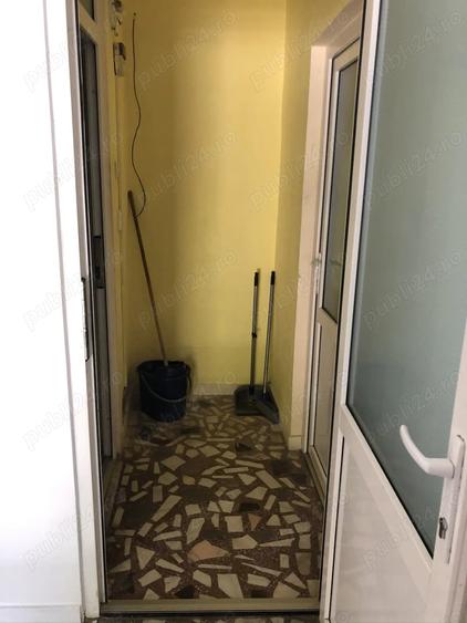 Spațiu comercial, de 13 mp, în Central