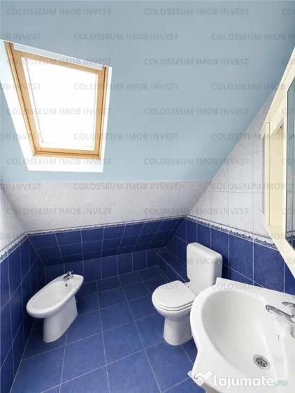 Casă cu 5 camere cu Teren 500 Mp în Răcădău