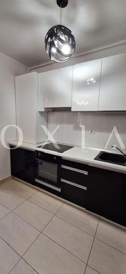 Apartament cu 2 camere semidecomandat, mobilat în Aradului