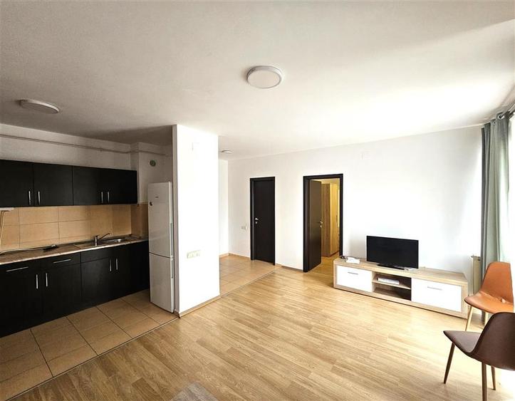 Apartament cu 2 camere semidecomandat în Tătărași