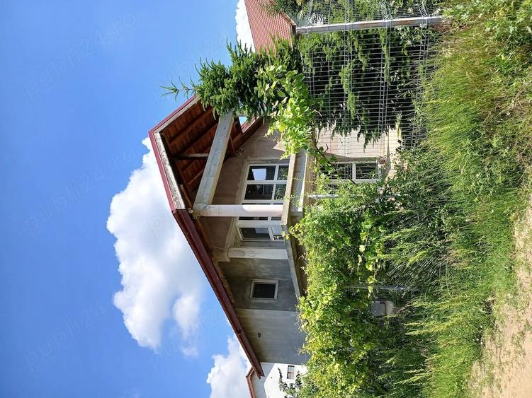 Casă cu 3 camere cu Teren 300 Mp în Voluntari