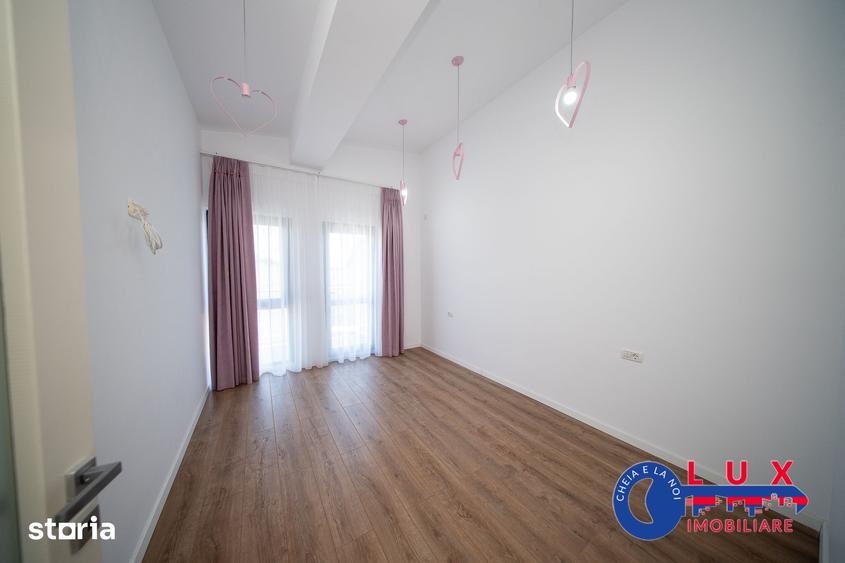 Casă cu 4 camere cu Teren 366 Mp în Babadag