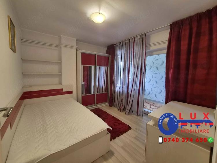 Apartament cu 3 camere decomandat în Babadag