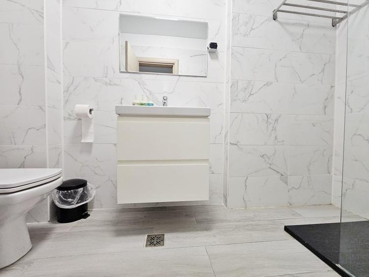 Apartament cu 2 camere decomandat, mobilat în Mamaia-Sat