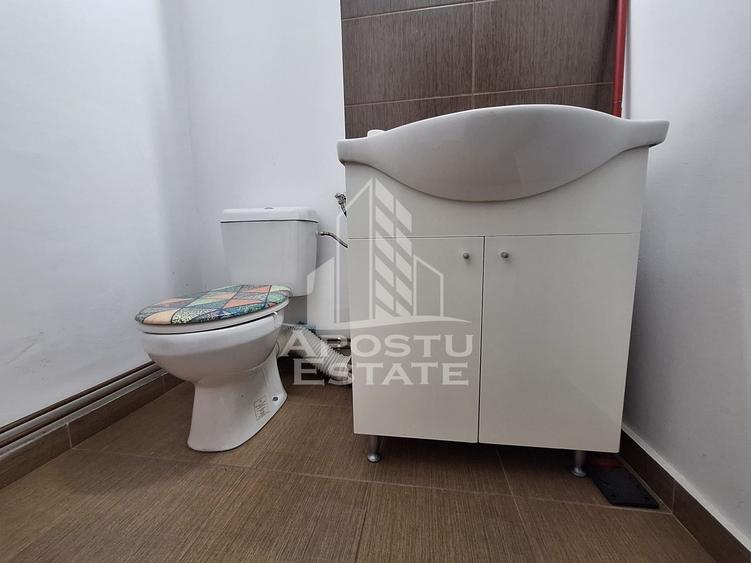 Apartament cu 3 camere decomandat, mobilat în Banu Mărăcine