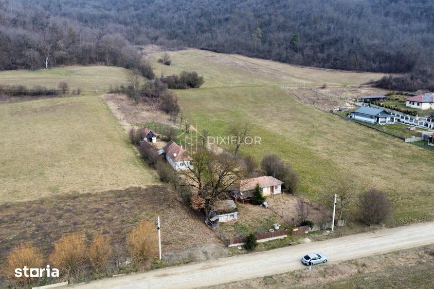Casă cu 2 camere cu Teren 2200 Mp în Bereni