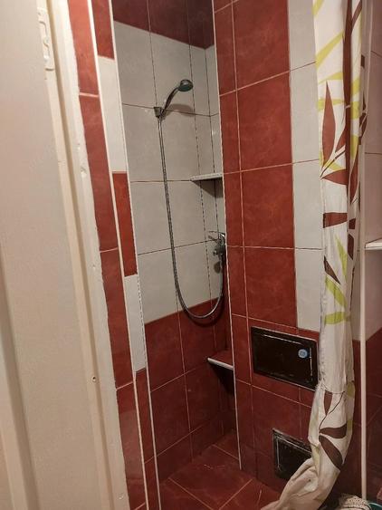 Garsonieră decomandată în Narcisa