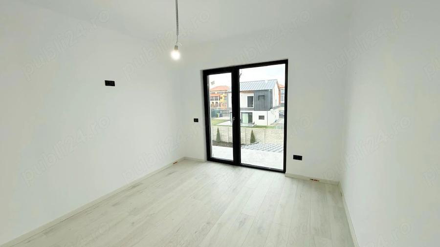 Persoana fizica,(5% reducere pentru luna mai) vand casa Cristian, Brasov - 10
