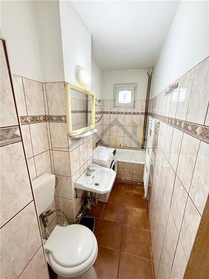 Apartament 2 camere, Et.3, 40 mp - Calea Martirilor - 11