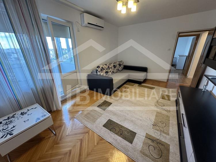 Apartament cu 2 camere decomandat în Pandurilor
