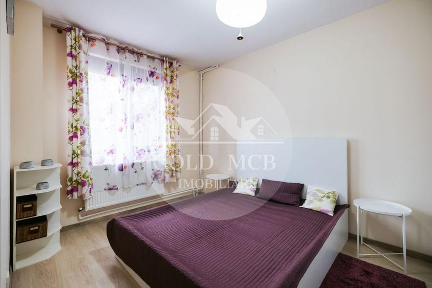 Duplex cu 4 camere cu Canalizare în Ferme