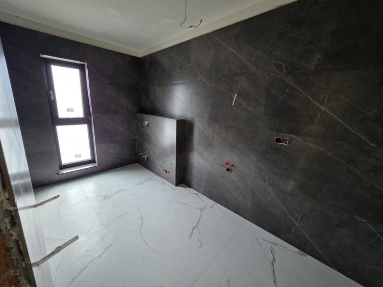 Casă individuală cu 4 camere cu Canalizare în Bucium