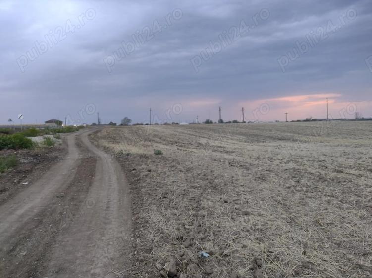 Teren de 16462 mp, în Ghercești