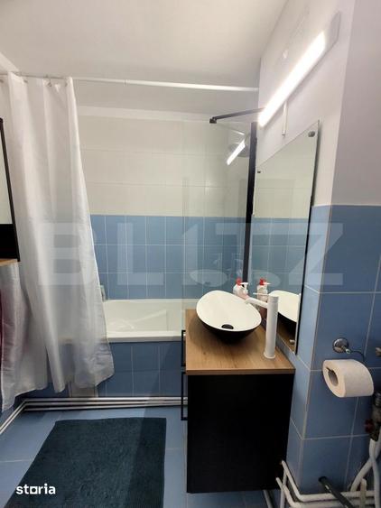 Apartament cu 4 camere decomandat, mobilat în Mărăști