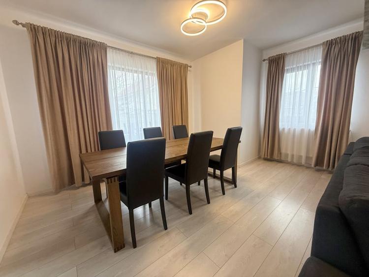 Casă individuală cu 4 camere cu Teren 414 Mp în Valu lui Traian