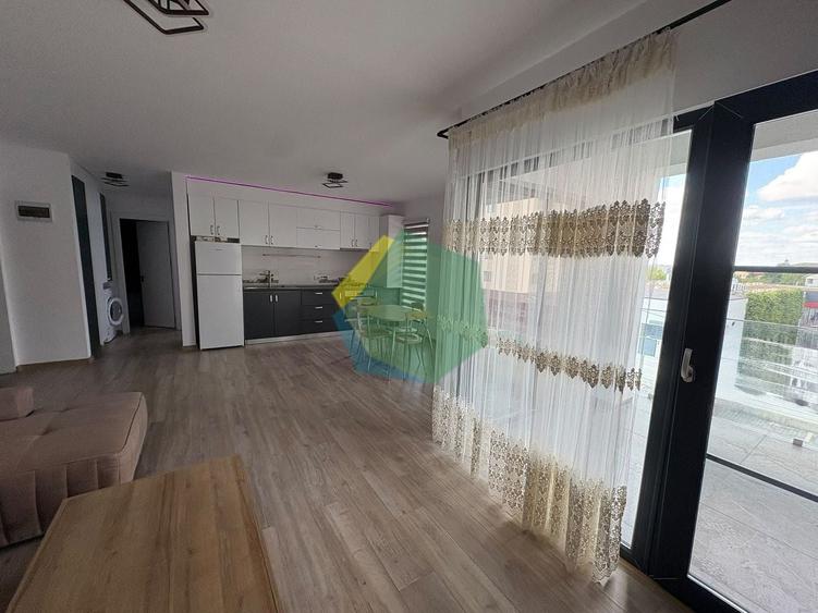 Apartament cu 2 camere, mobilat în Central