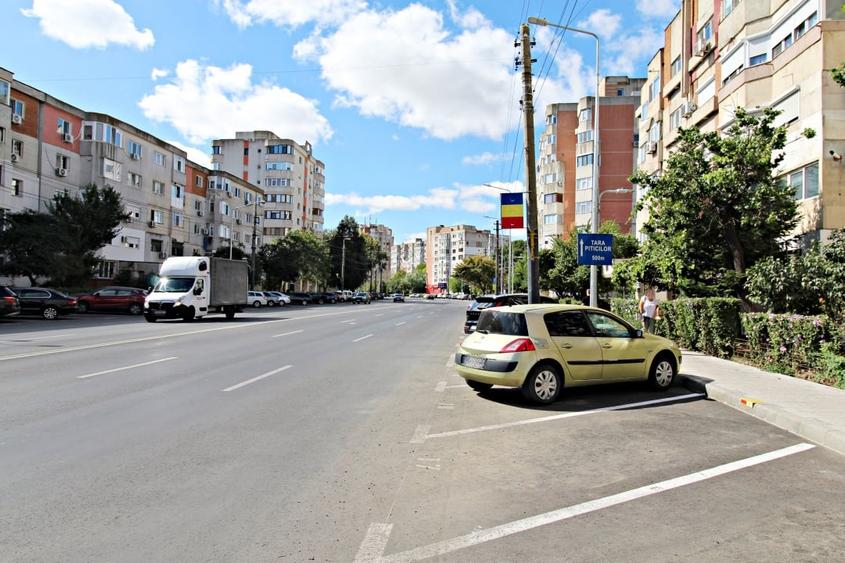 Apartament cu 3 camere decomandat în Inel II
