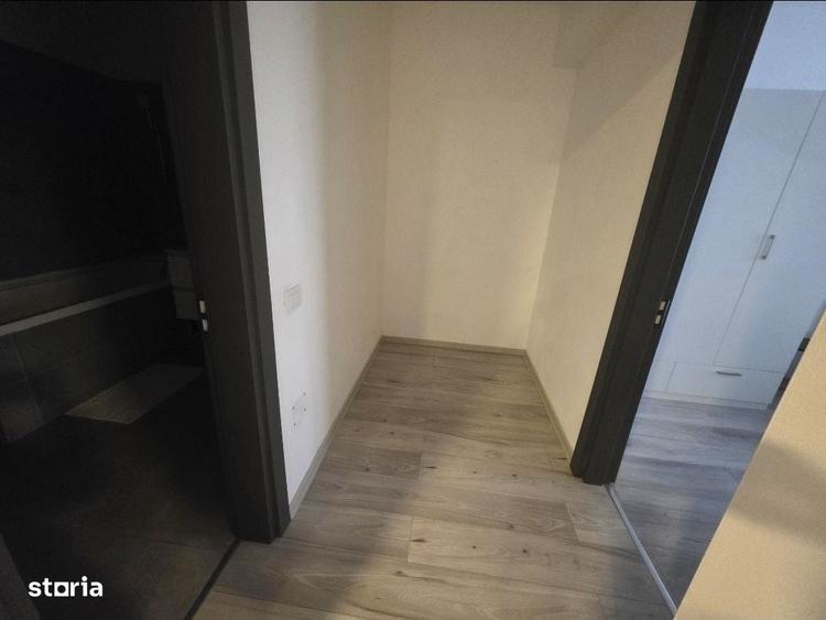 Inchiriez 2 camere open space Soho Residence Tractorul-Triaj - 4