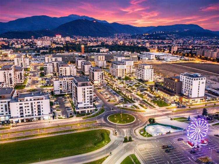 Studio Coresi Kasper, mobilat si echipat, cu loc parcare si boxa. - 6