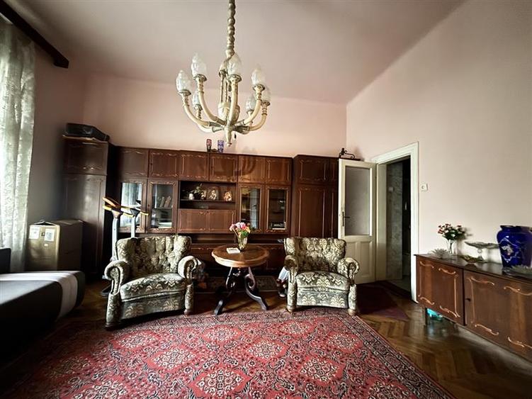 Apartament cu 4 camere circular în Ultracentral