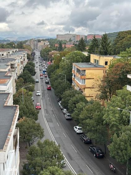 Apartament cu 2 camere decomandat în 7 Noiembrie