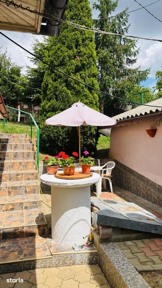 Casă cu 3 camere decomandat cu Teren 768 Mp în Exterior Vest