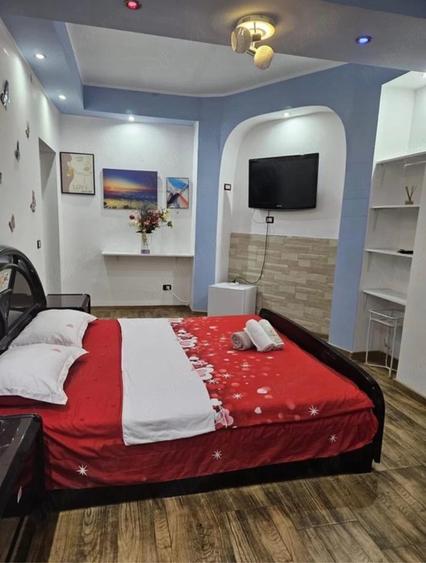Spațiu comercial, de 200 mp, în Central