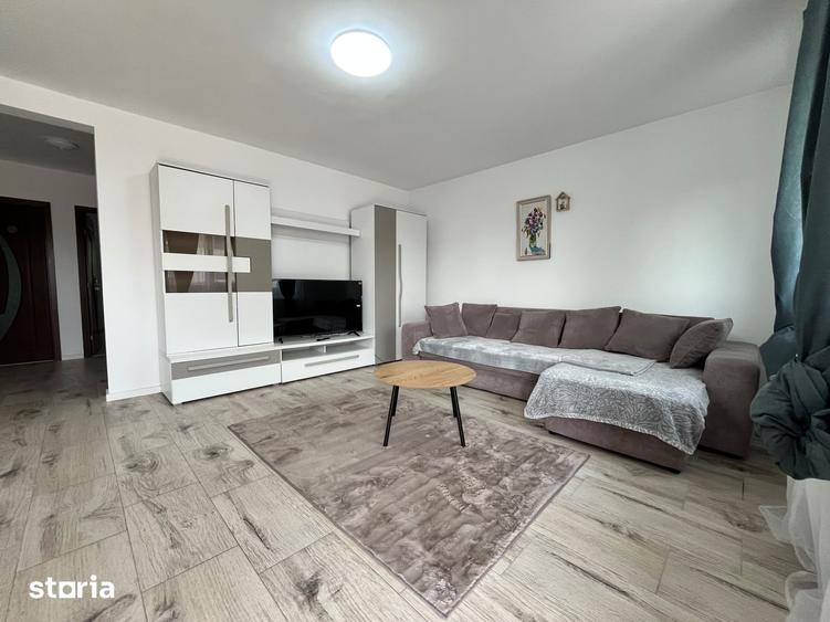 Casă cu 6 camere cu Teren 98 Mp în Miroslava