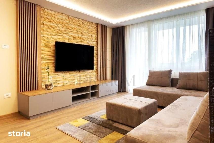 Apartament cu 3 camere semidecomandat în Central