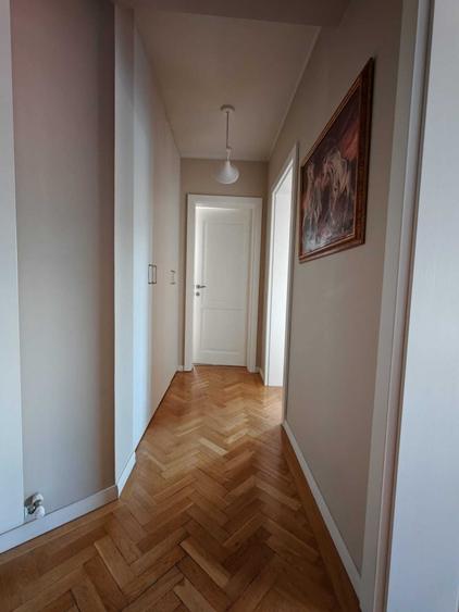 Apartament cu 3 camere decomandat în Ultracentral