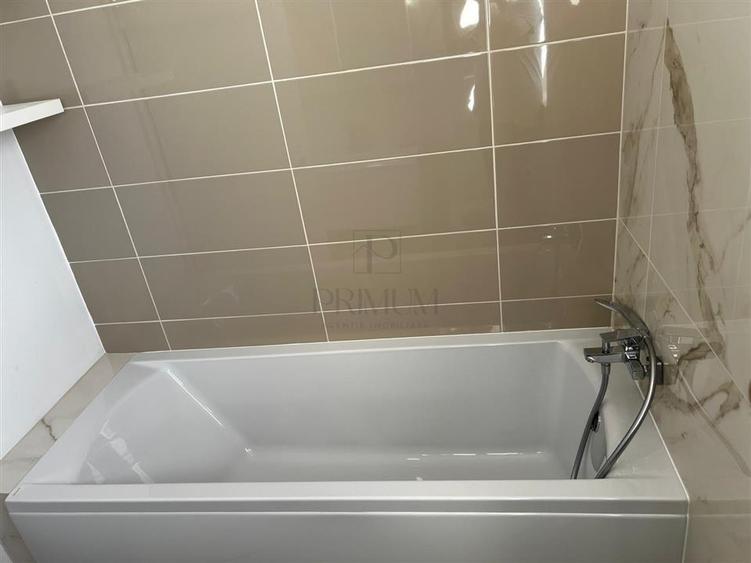 Apartament cu 3 camere decomandat, mobilat în Aradului